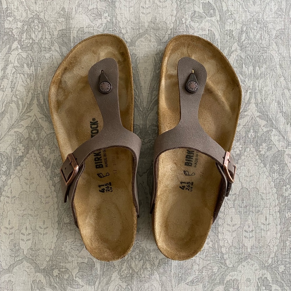 BIRKENSTOCK Gizeh Birkibuc Mocha Birkibuc 41 (US Women's 10-10.5)